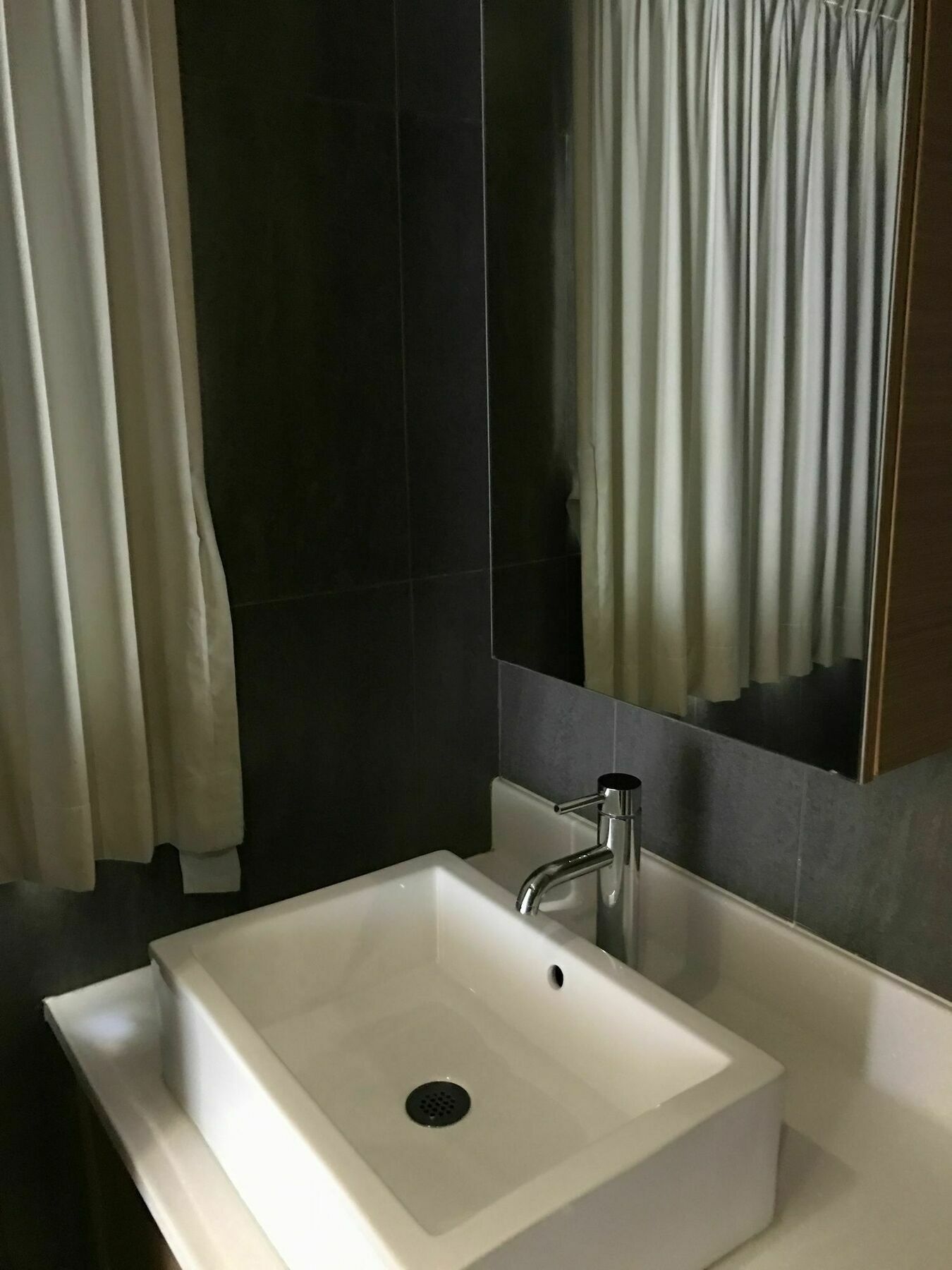 Largos Residences